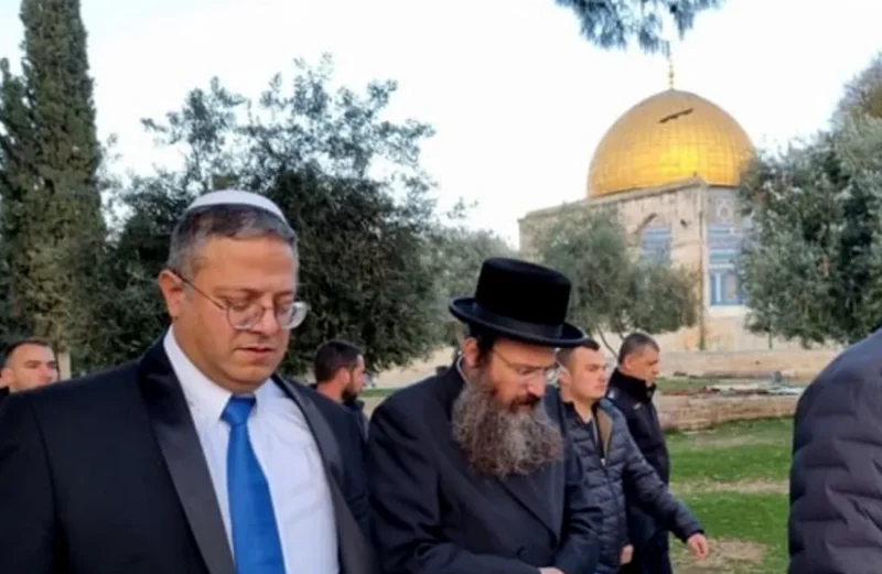 Warga Palestina Kecam Israel Terkait Menyita Pengeras Suara Masjid